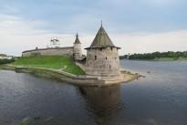 pskov-gb8f192fc5_640